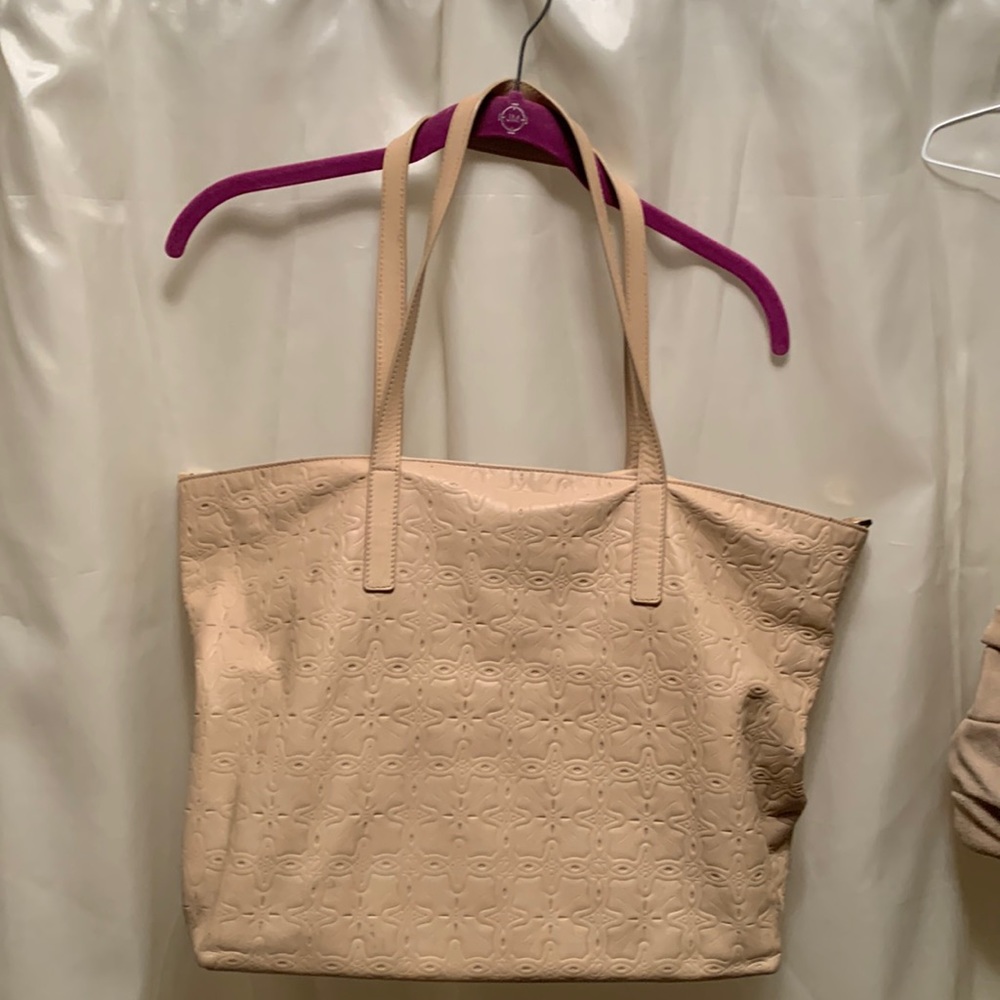 XN Aphros Capri Italian leather tote bag